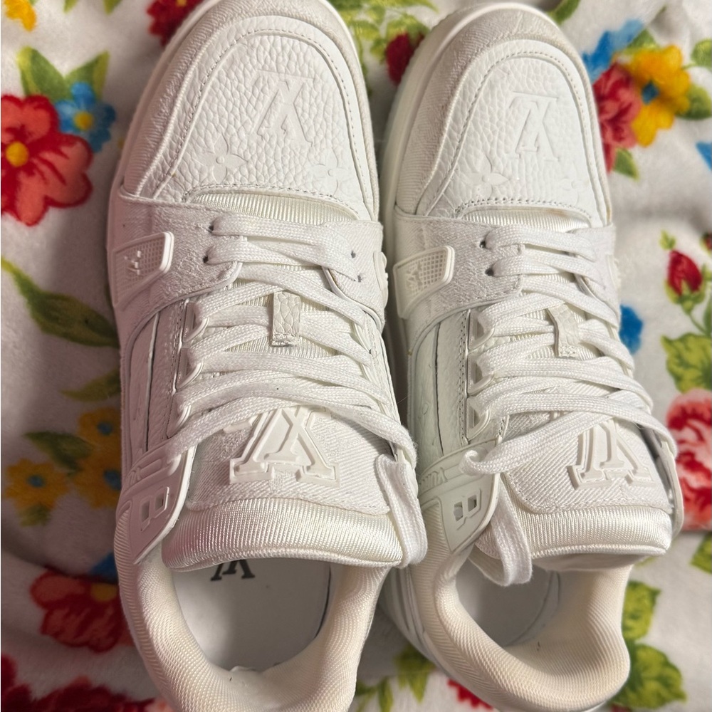 Louis Vuitton Cream Monogram Sneakers - Picture 2 of 7